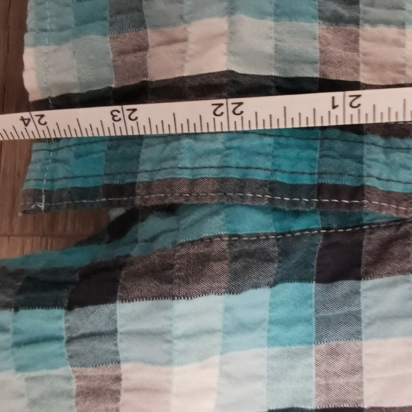 Gently used Marmot poplin shirt size small - Picture 7 of 8